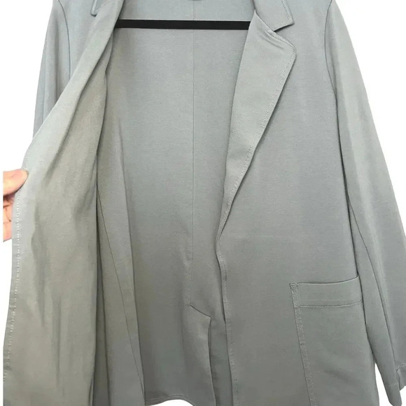 Athleta Women’s Eastbound Blazer Gray Green Size 14 - Picture 7 of 8